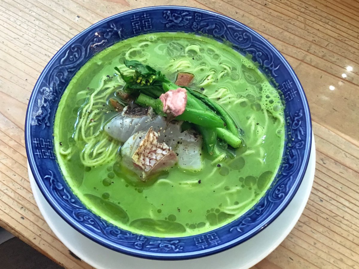 neiroya's tweet photo. 本日のみどりの日限定「真鯛のジェノベーゼらーめん」です🫒🫛🥬🐟愛媛の新鮮な真鯛の出汁に緑の野菜を合わせた唯一無二、1日限りの特別ならーめんです！是非ご賞味くださいませ！！！ https://t.co/EJFtWo3RcH