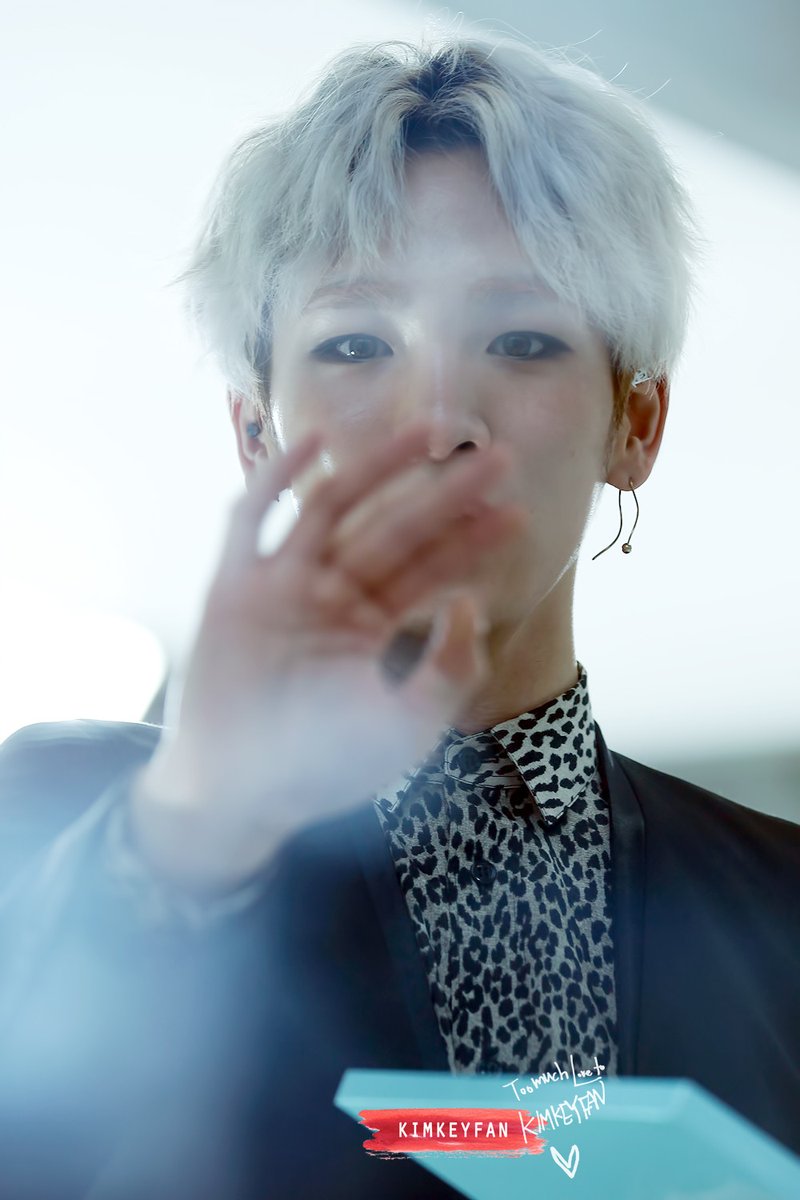hourly kim kibum tweet media
