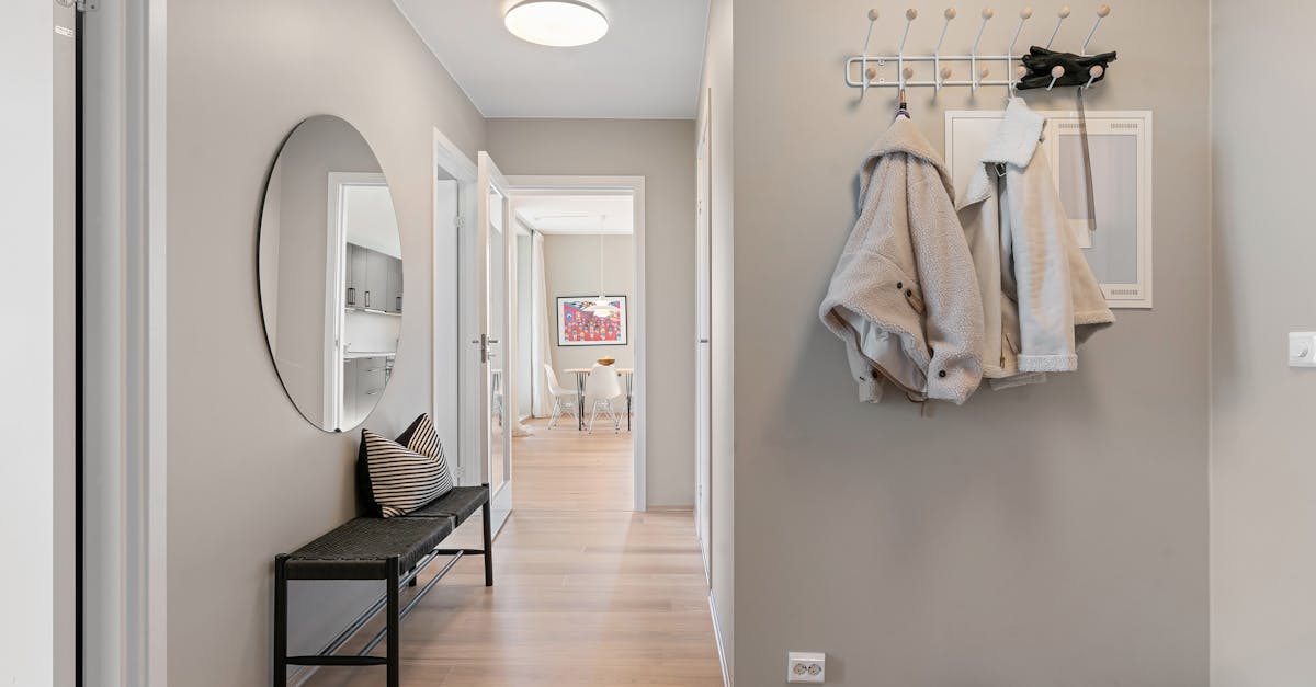 LucidRents's tweet image. No heat in January? Mold creeping up the bathroom wall? Here's exactly who to call and what happens next.

lucidrents.com/nyc/news/nyc-h…

#nycrentals #nyc #brooklyn #tenantrights #hpdviolations #housingcourt #renterslif