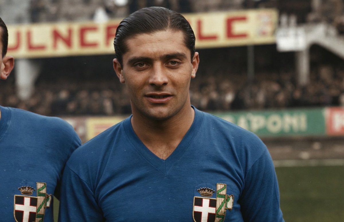 Esse da foto é o atacante Giuseppe Meazza, o craque dos dois primeiros títulos italianos (1934 e 1938). 🇮🇹 🏆