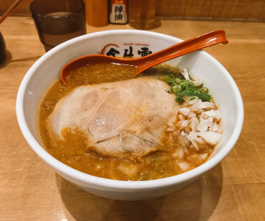 黄原 tweet media