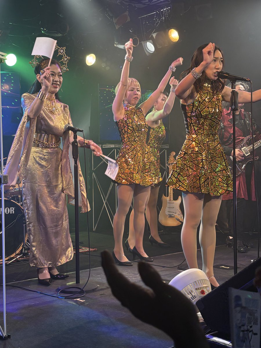 SHOWONESFEELIN1's tweet photo. SHOW ONE'S FEELINGS
ライブより…。
#SHOWONESFEELINGS https://t.co/Z0kPack6SN