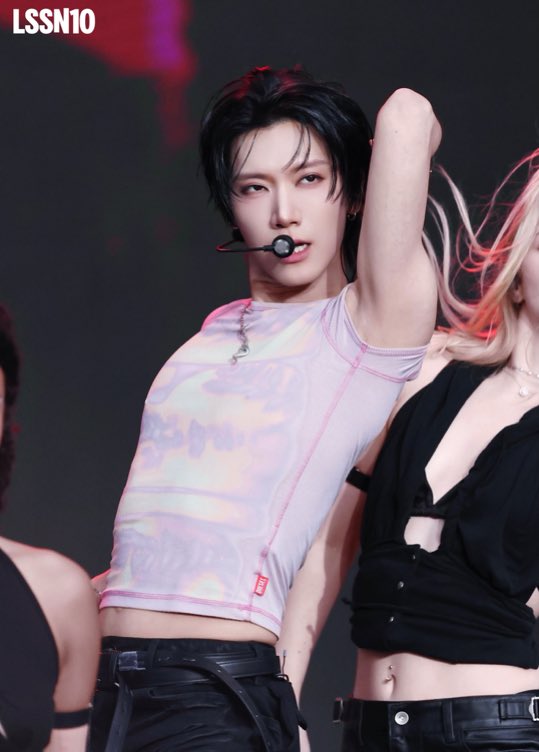 เช้านี้รับประทานข้าวกับเอวค่ะ
