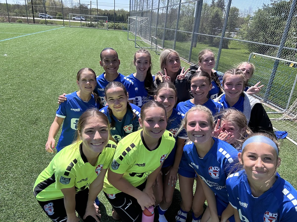 ISCgirls tweet media