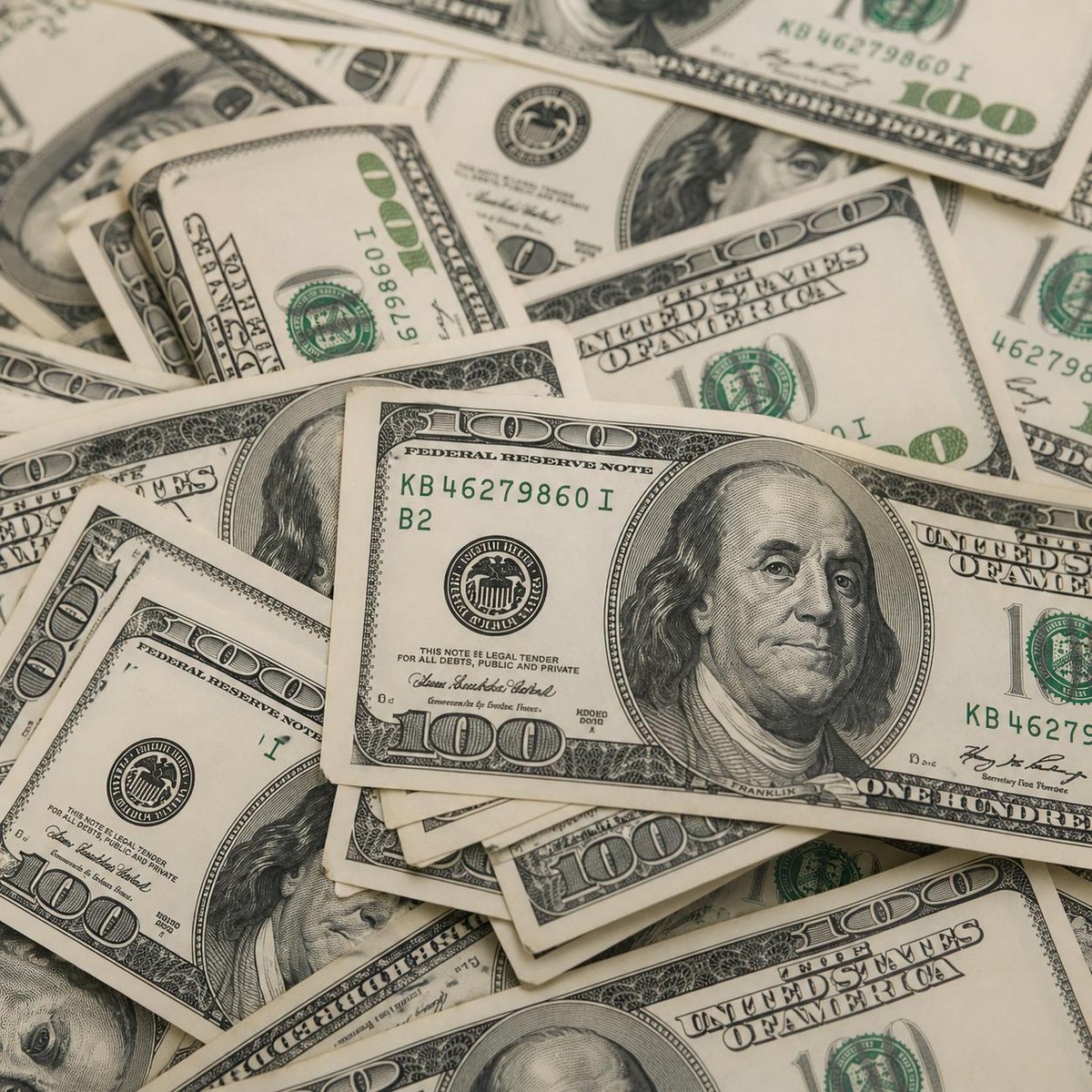 cardano621's tweet image. Elon Musk now aiming for a $10T net worth… after already crossing $800B 👀
That’s nearly 3% of the entire U.S. GDP.
“$10T or bust.”
At this level, it’s not just wealth—
it’s influence on a global scale.
#Markets #Finance #ElonMusk
