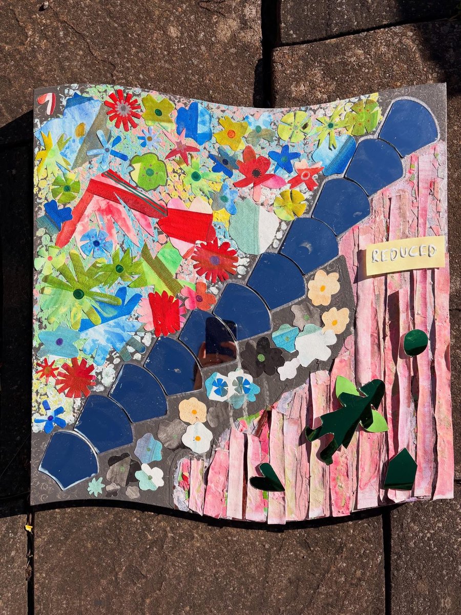lauraannejam's tweet image. Article 27: Living in Bloom? FOOD, CLOTHING, A SAFE HOME. @unicef #unicef #leader
