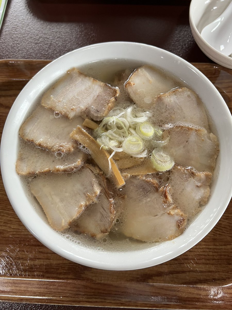 _de_hi_'s tweet photo. らーめん食いためロングドライブ(・ω・)塩うまし https://t.co/DPQwvPFrI2