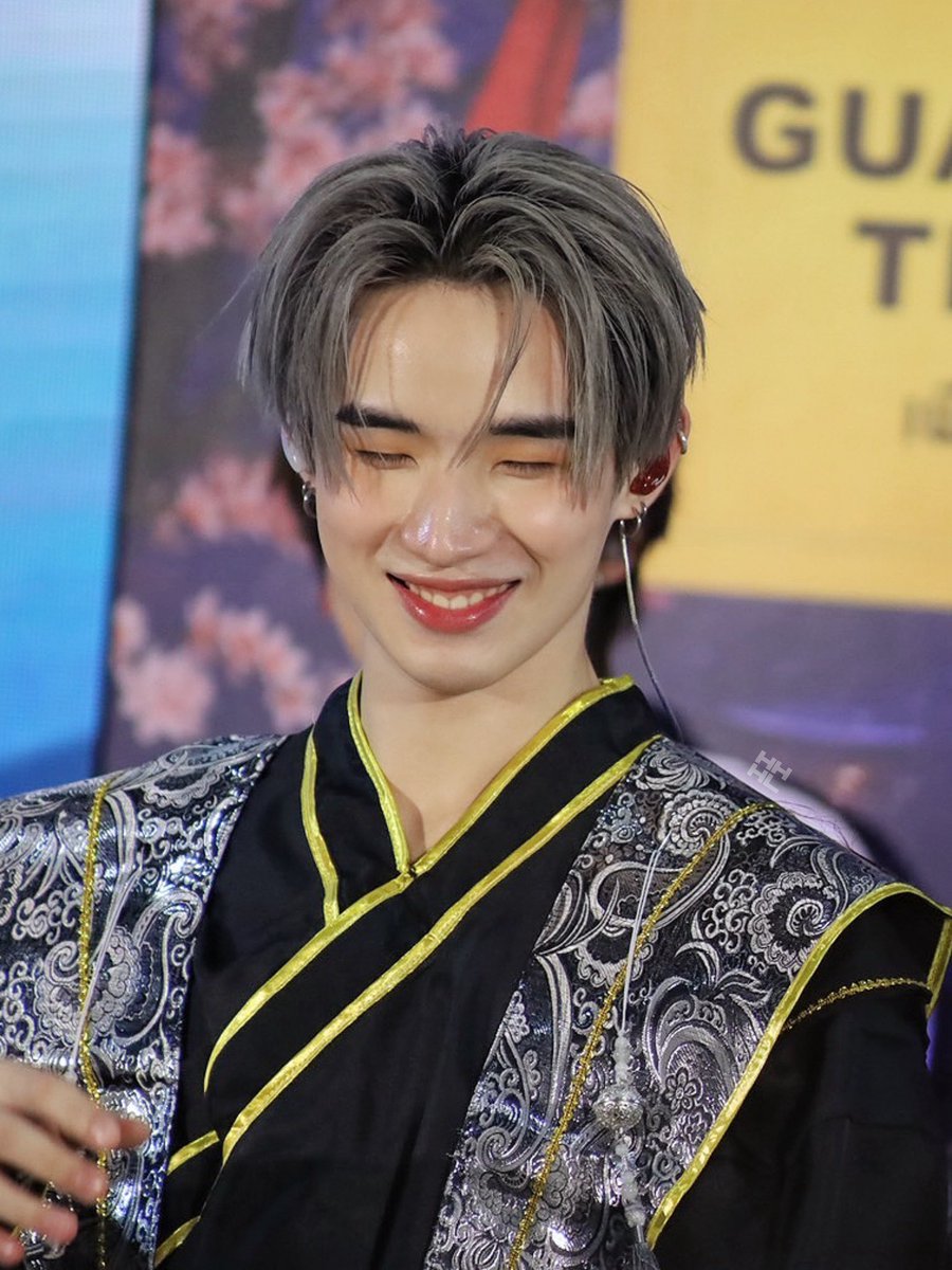 260503 | #TOROxLYKNatPetExpo

เช้านี้เติมเหมียวรึยังง🐱😻

➖ 
LYKN AT PETEXPO
#hongshihoshi 
#LYKN