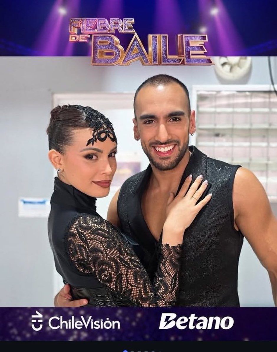 SMonky31117's tweet photo. #FiebreDeBaileCHV Vamos con todo !! FIEBRE CAPELLI https://t.co/J4DftEPjNo