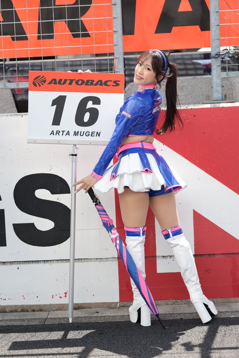 暴力車両 tweet media