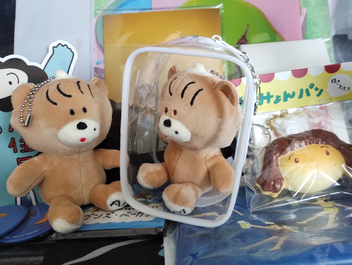 あいみょん あくまちゃんのケースをUPしているAIMさんを参考に、セリア