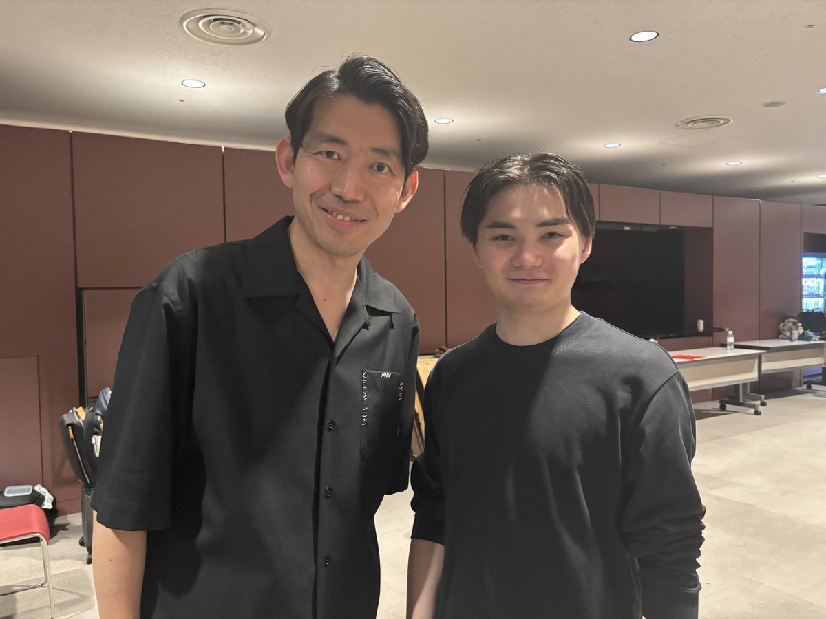 sendaiphil's tweet photo. #LFJ2026 様々な音楽家との交流も、音楽祭ならではです😁角田鋼亮マエストロ@KosukeTsunoda と、副指揮者の東尾多聞 @tm_h_conductor 。記念にパシャリ📷

 #フォロワー増やしたいん多聞 開催中！ https://t.co/O2mZJCnnBa