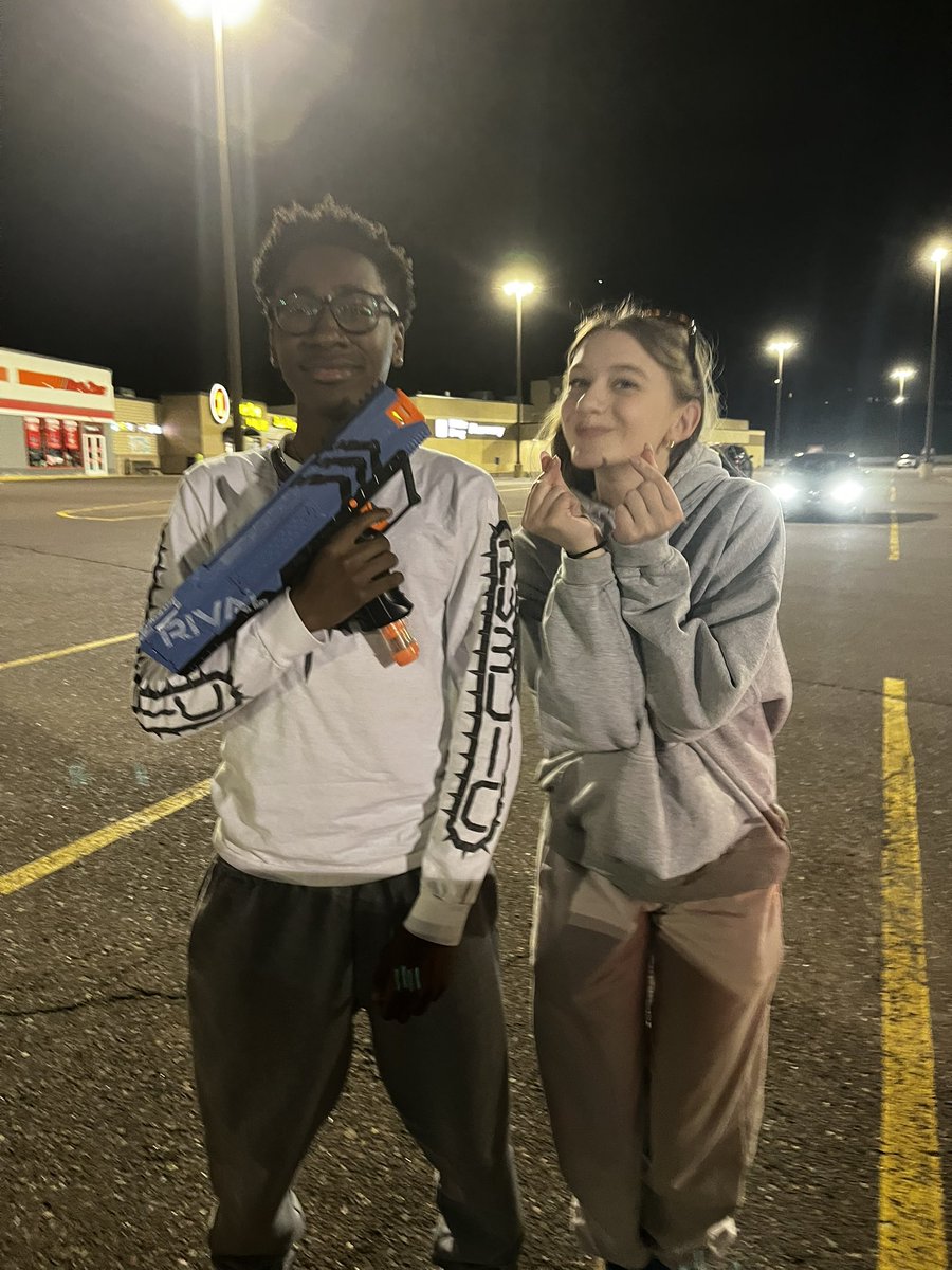 Flex Offenders tweet media