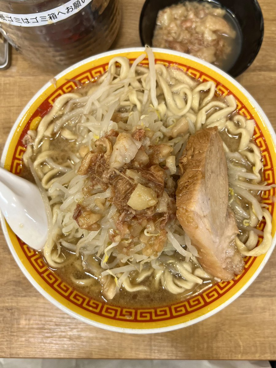 らーよー🍜 tweet media