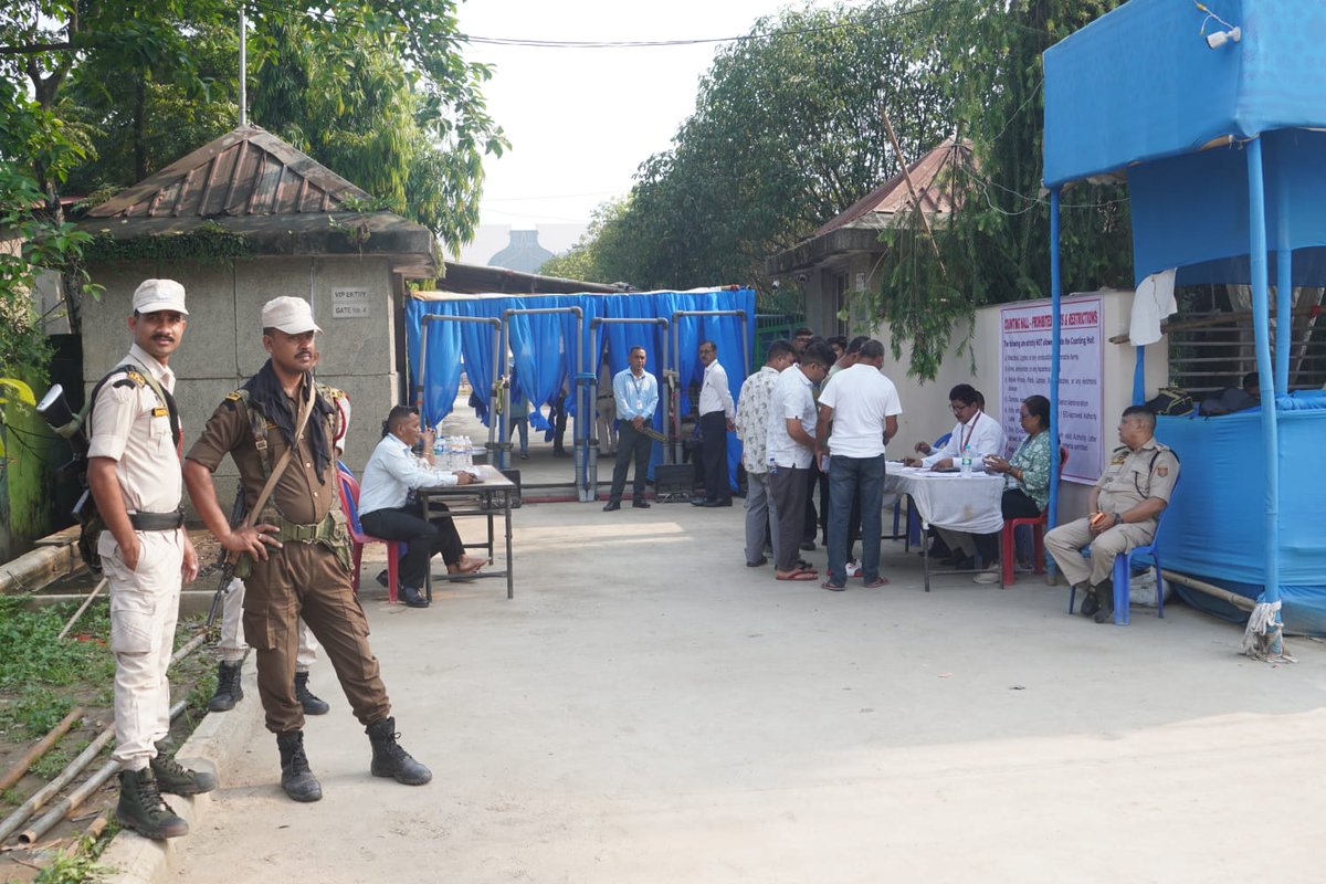 guwahatiplus's tweet image. NEWS | The counting of votes for the high-stakes Assembly elections began in the morning across #Assam, with a sharp focus on #Guwahati, where newly delimited constituencies are witnessing intense contests

(1/3)