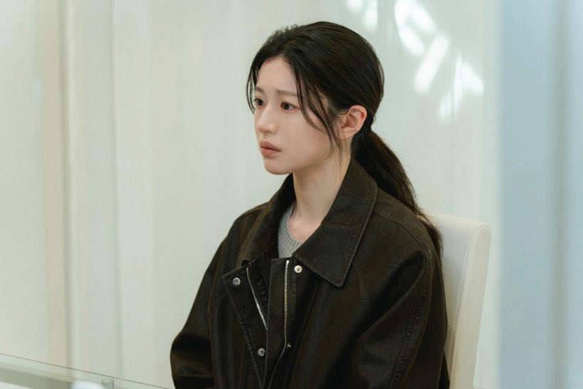 go younjung tweet media
