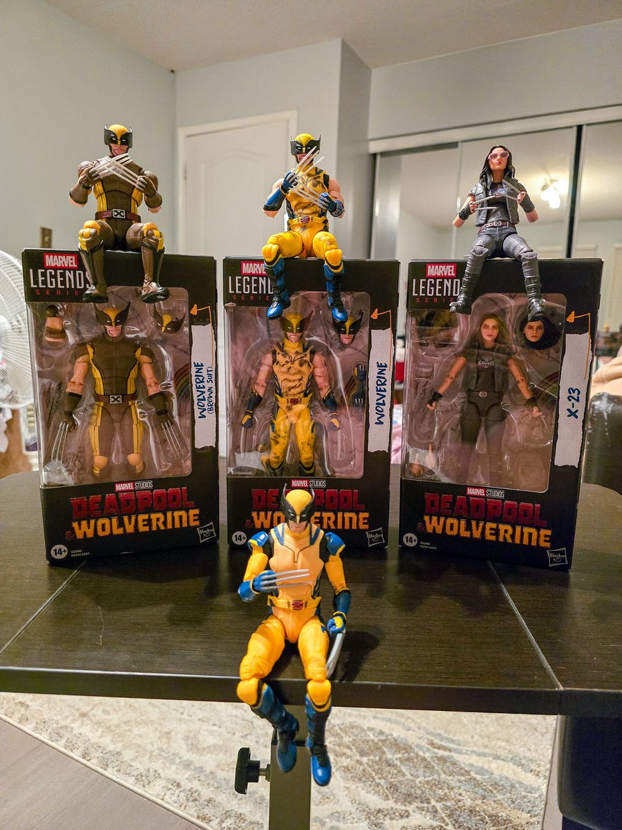 EmpressCarri's tweet image. Can confirm one of the best feelings in life is having a Wolverine harem lol! Got second figures for the collecting aspect. I hated waiting so long but it paid off! Poor Movie Wolvie has competition now #DeadpoolAndWolverine #Wolverine #X23 #MarvelLegends #ActionFigures