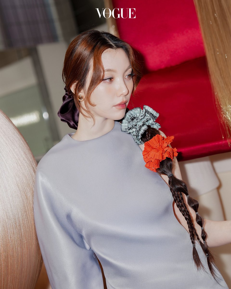 Vogue Thailand tweet media