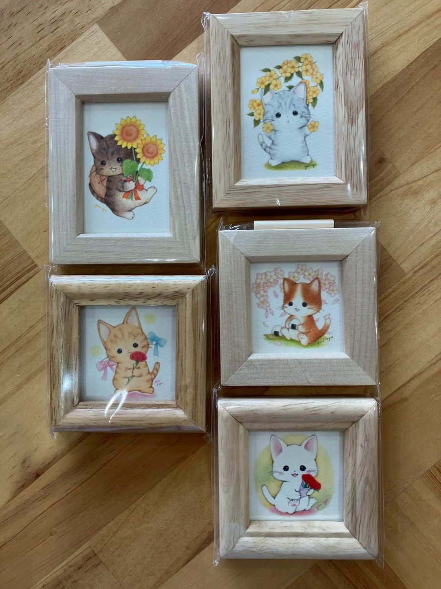 yu_kidenki_alba's tweet photo. alba 本日は12:00 Openです🐈‍⬛✨

you-ryuさん　@youryu_art から納品ありました💕

とっても可愛い作品が届いております。
便箋やフレークシール・絵🖼️
是非、you-ryoさんの可愛いく優しいにゃんこ見に来てください！

@youryu_art 
#絵
#香川の猫雑貨屋
#alba
#ねこ
#猫好きさんと繋がりたい https://t.co/xIIQnPpHPg