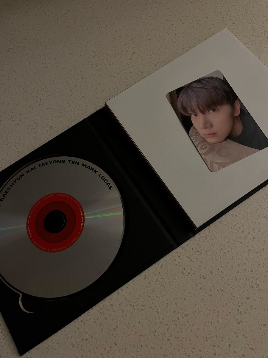 𑣲ana SAW BTS IN TAMPA tweet media