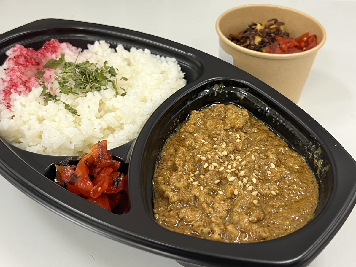 カレー細胞 tweet media