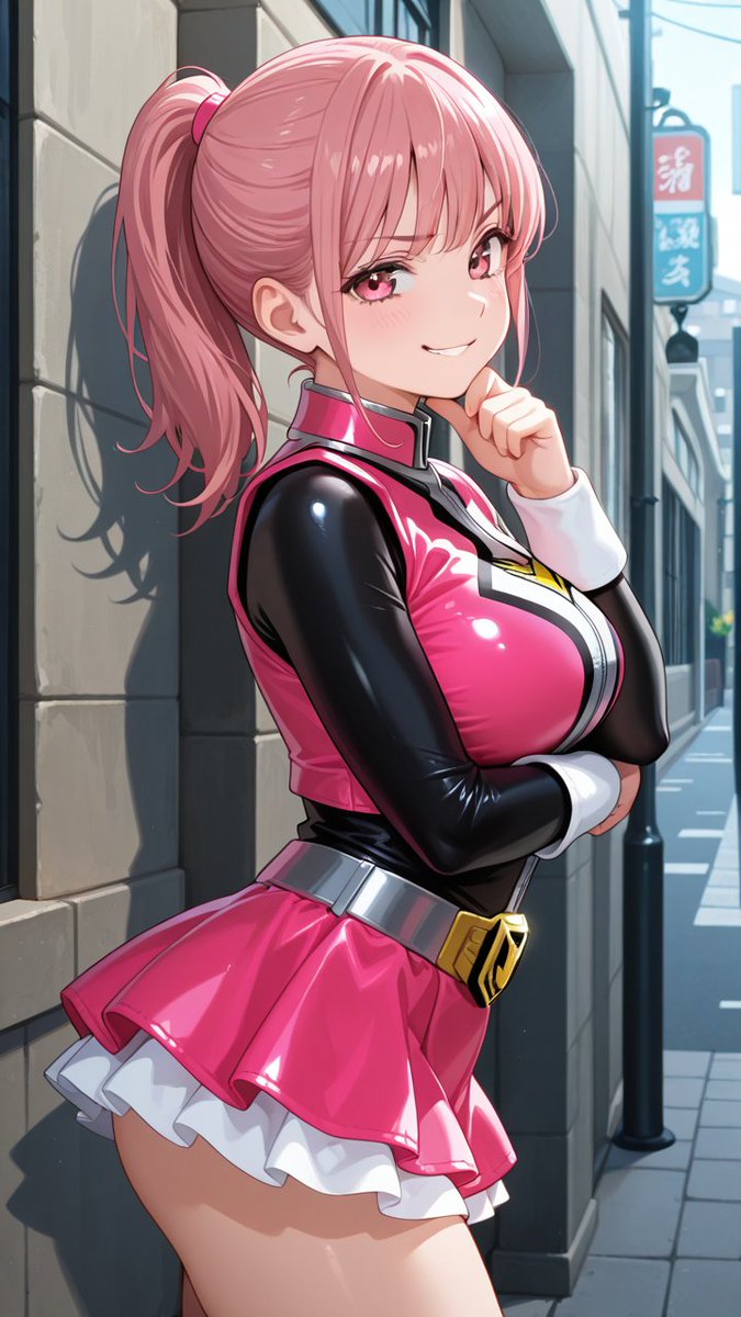 「さて、今日はどこで巨大化しようかな…♪」

悪巧みする美少女幹部ちゃん