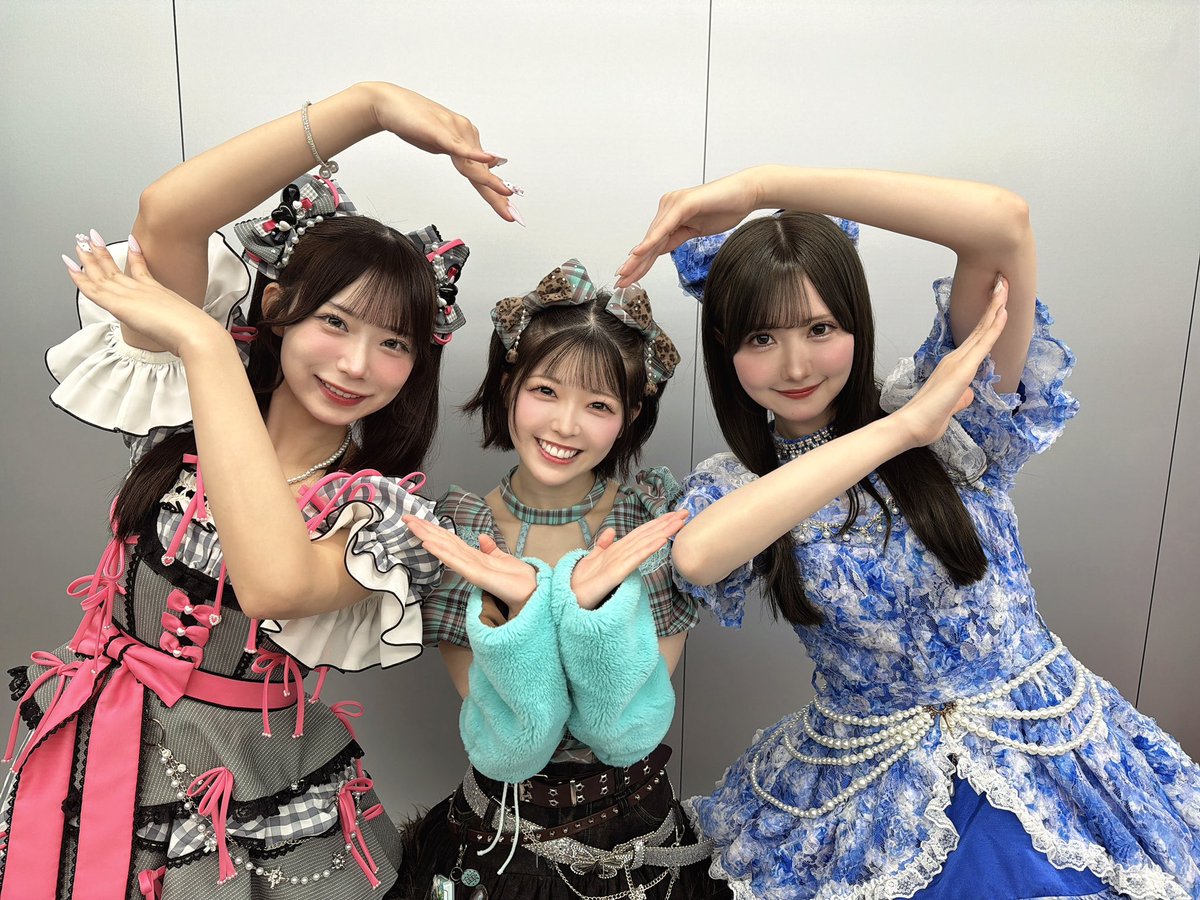 ◆ こまり member 7 🩷中本こまり（Komari Nakamoto) ＠komari__fm0923 ＃favme