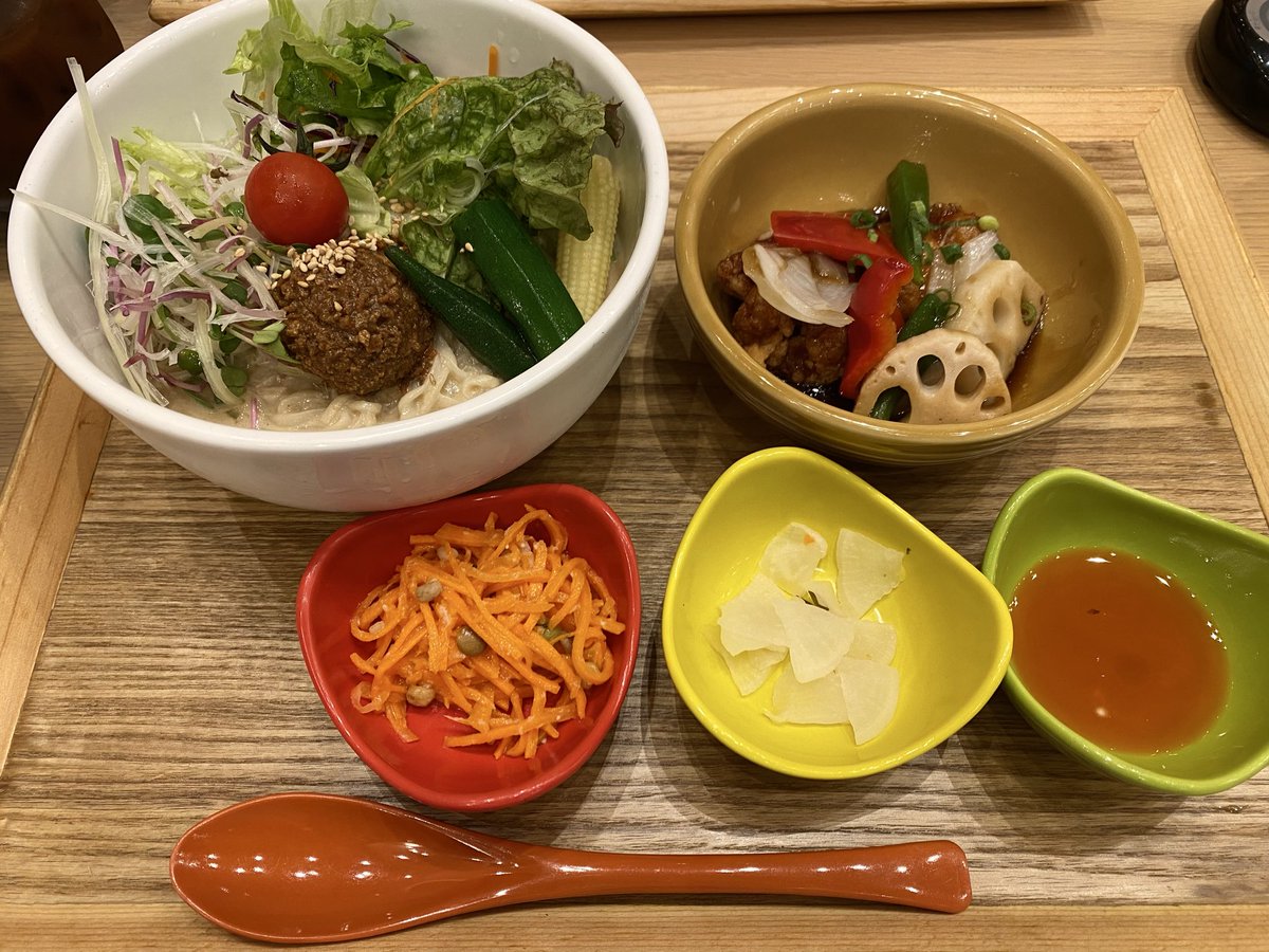 ぼの。 tweet media