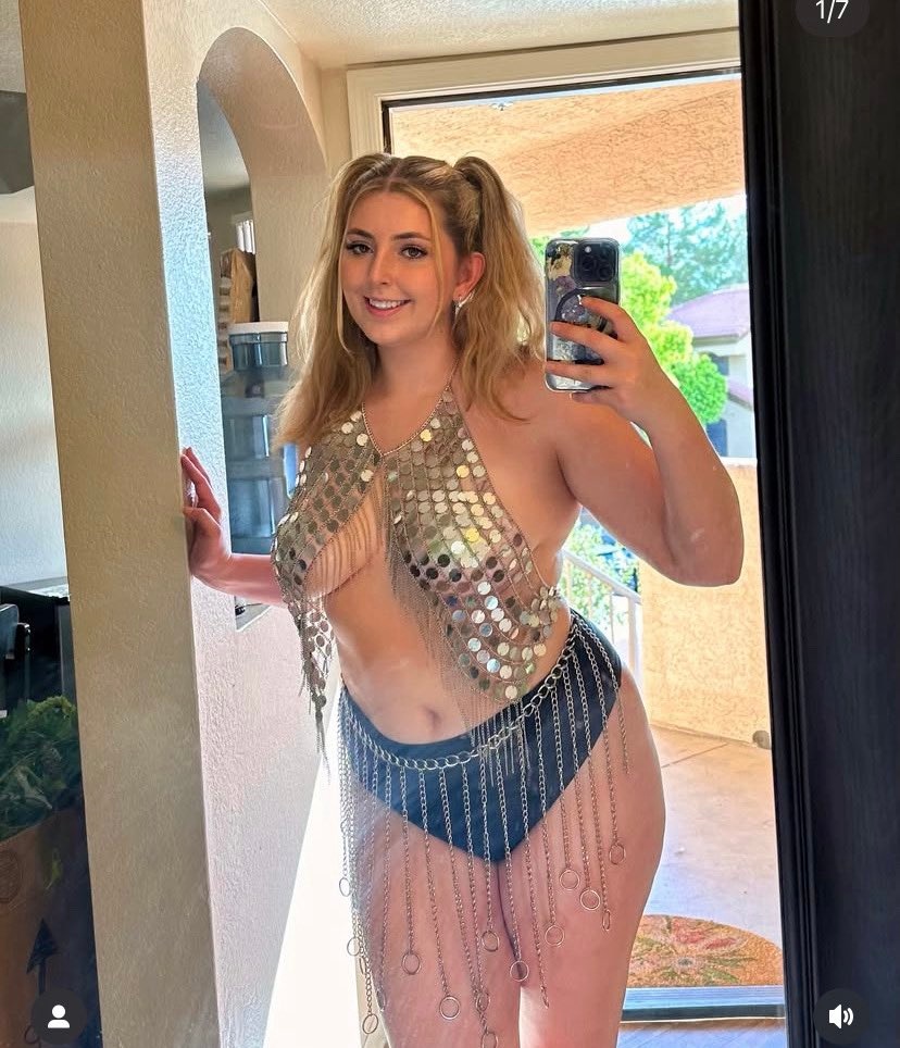 Insta Sluts tweet media