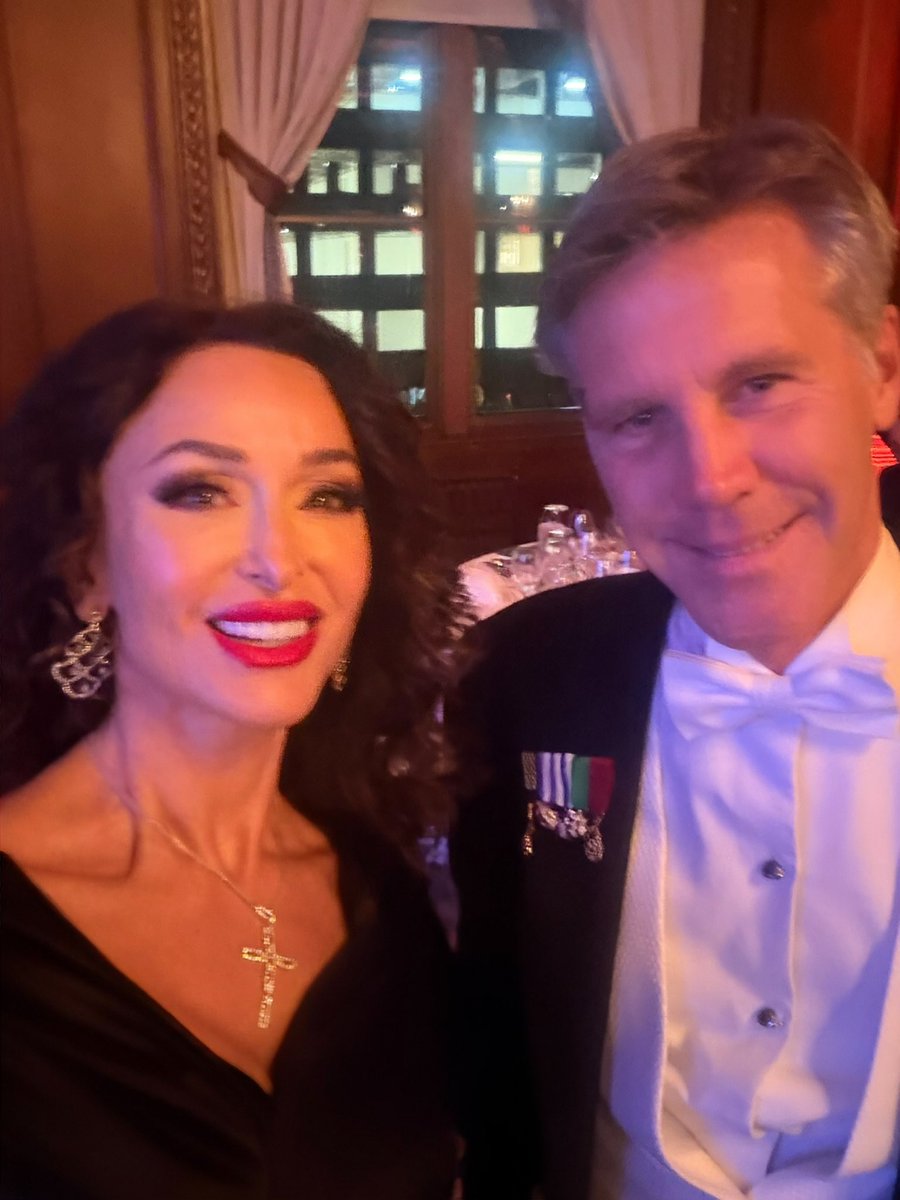 milossofia's tweet photo. A magical royal soiree- Notte Di Savoia 2026 at the prestigious Johnathan Club, Los Angeles ✨
with HRH Prince Emanuele Filiberto 
@efsavoia 
#SofiaMilos https://t.co/dteVhR4Ts0