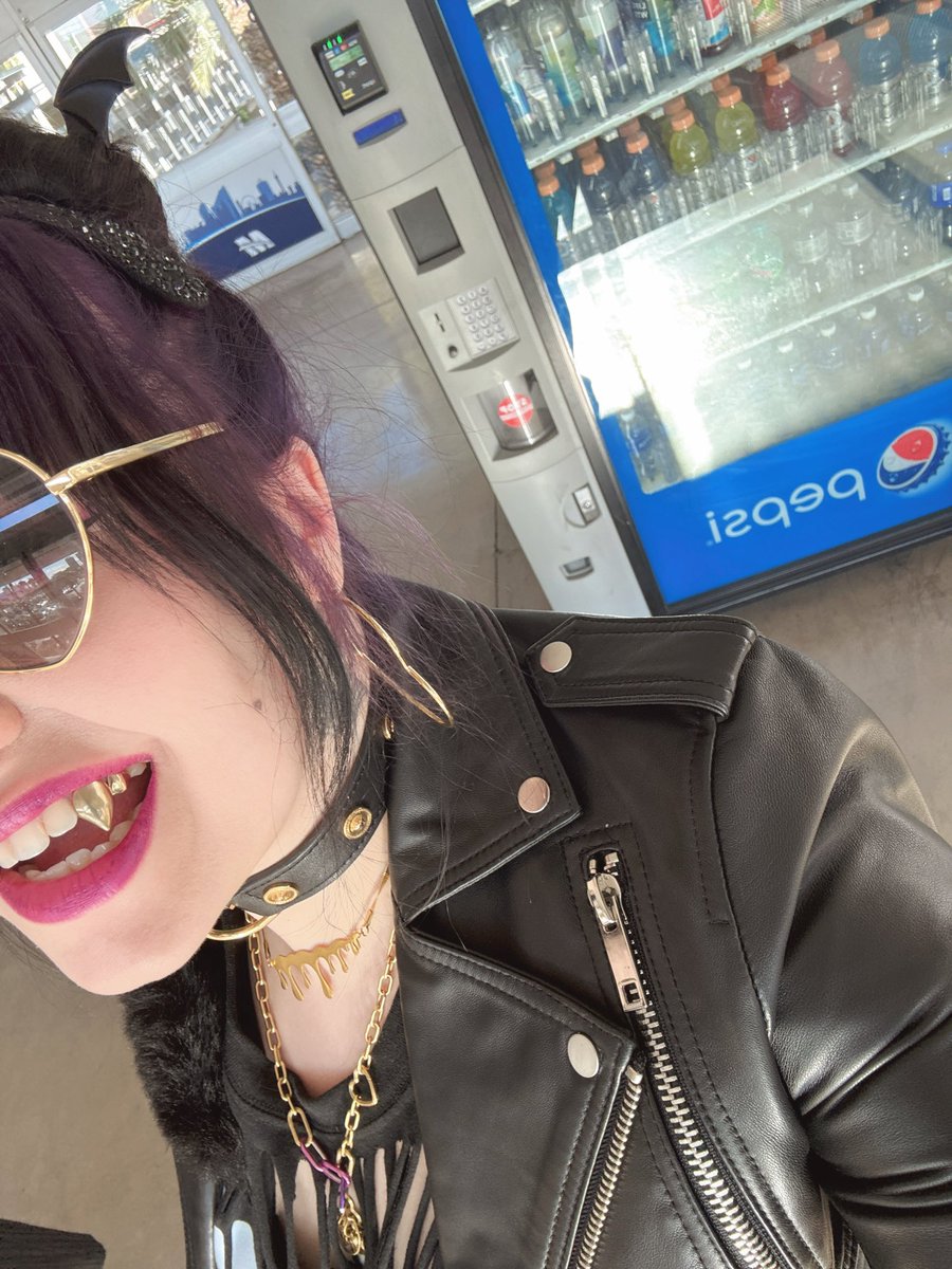 RIOT ✨LVL UP 2026 tweet media