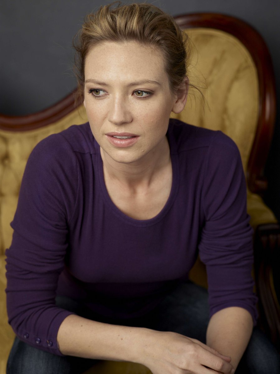 FanAnnaTorvCom's tweet photo. Anna Torv, Joshua Jackson, John Noble in Fringe + Anna Torv in So Fox, So Fresh Campaing

*Please credit when reposting* 
Instagram users can repost feature, please, to help me grow and reach more people about bring the site back on!
https://t.co/BRHjgHiFmZ
#annatorv #fringe https://t.co/at7MASEOr0