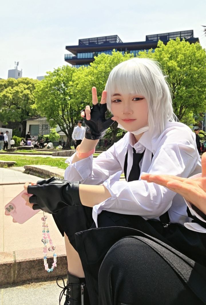 布団の踏み洗い(うるは) next▷▶︎5/4 どんたく 新双黒 tweet media