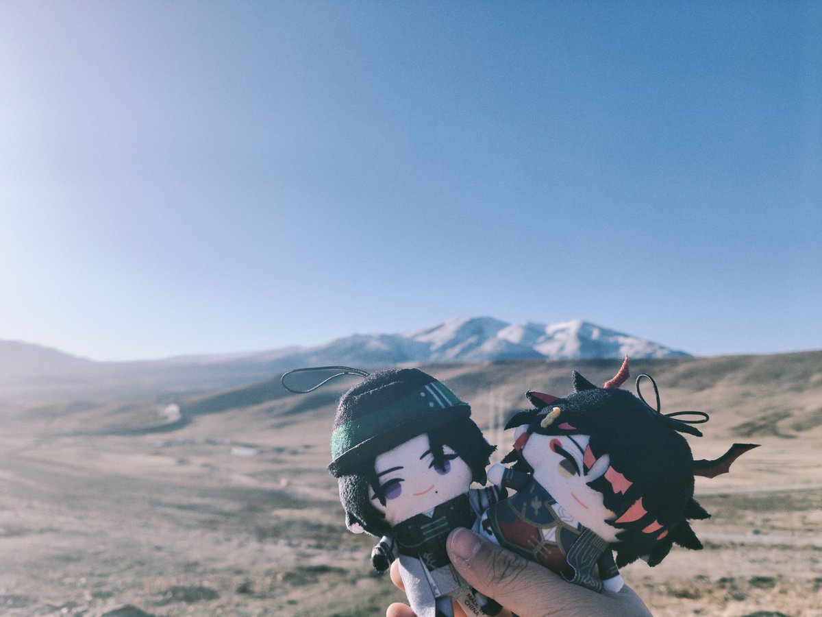 LilianLanying's tweet photo. Travel🧳🧳🧳
#MiPuppet #ZealMerch
#VoxAkuma #ZealGinjoka https://t.co/zVVG1fIBiG