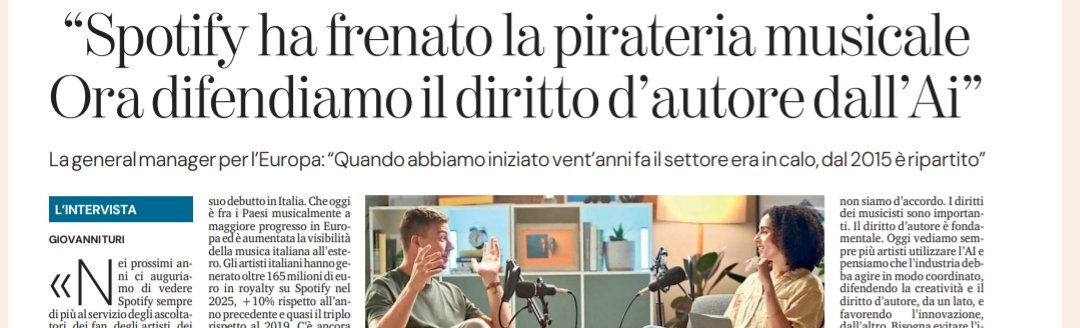 🕶 tweet media