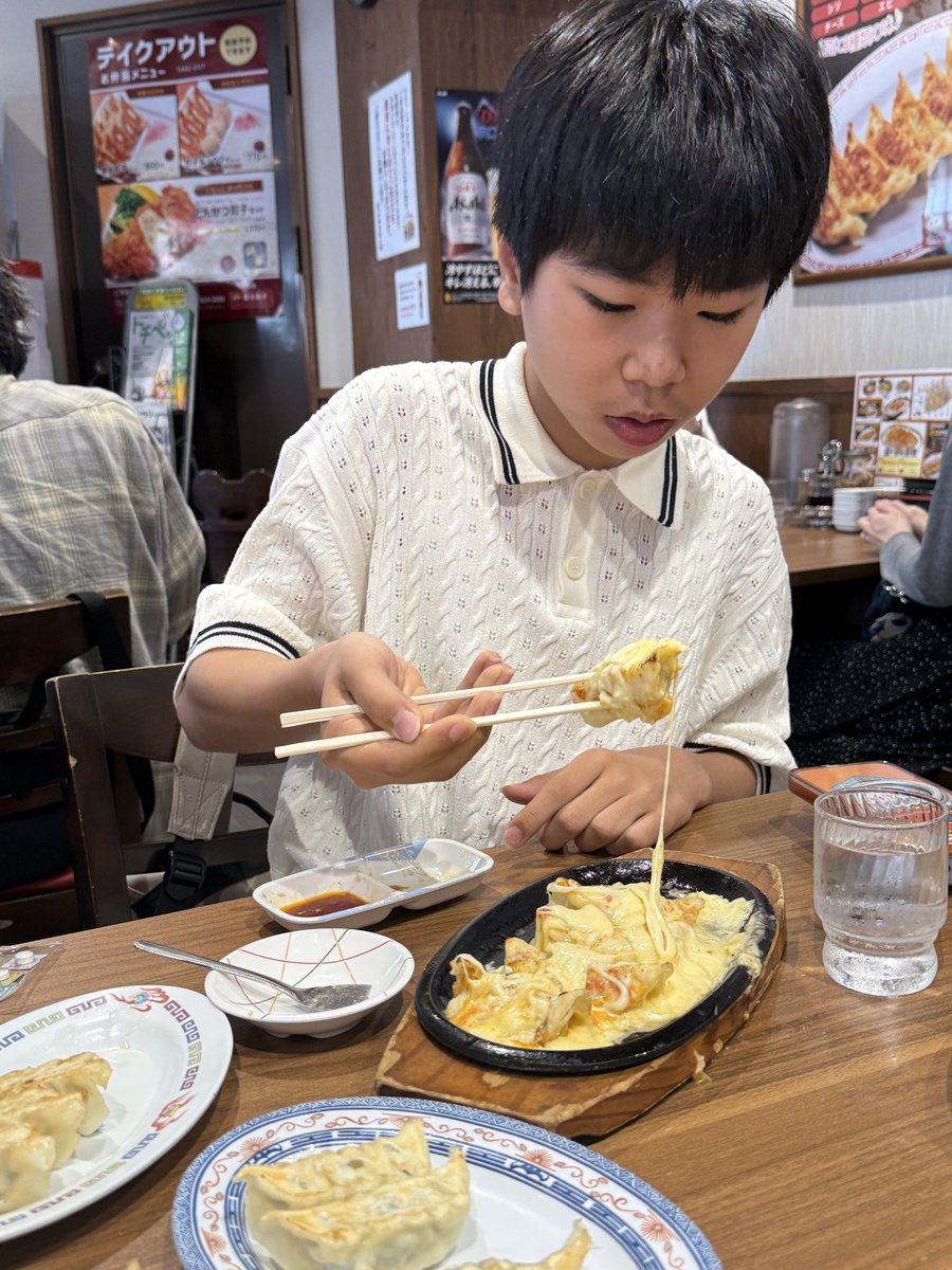 宇都宮駅前「健太」の餃子🥟
家族でお気に入りのWチーズ餃子🥟