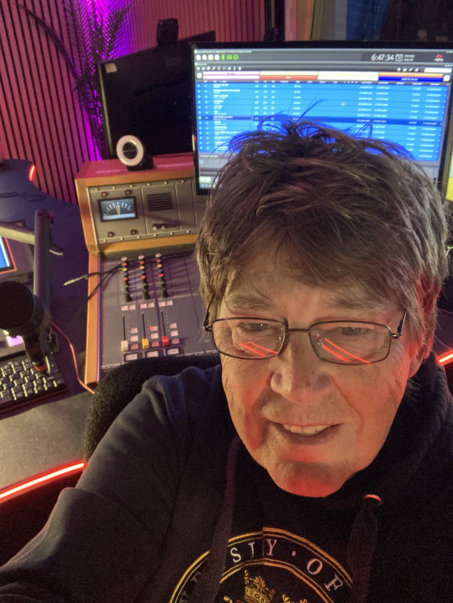 Mike Read tweet media