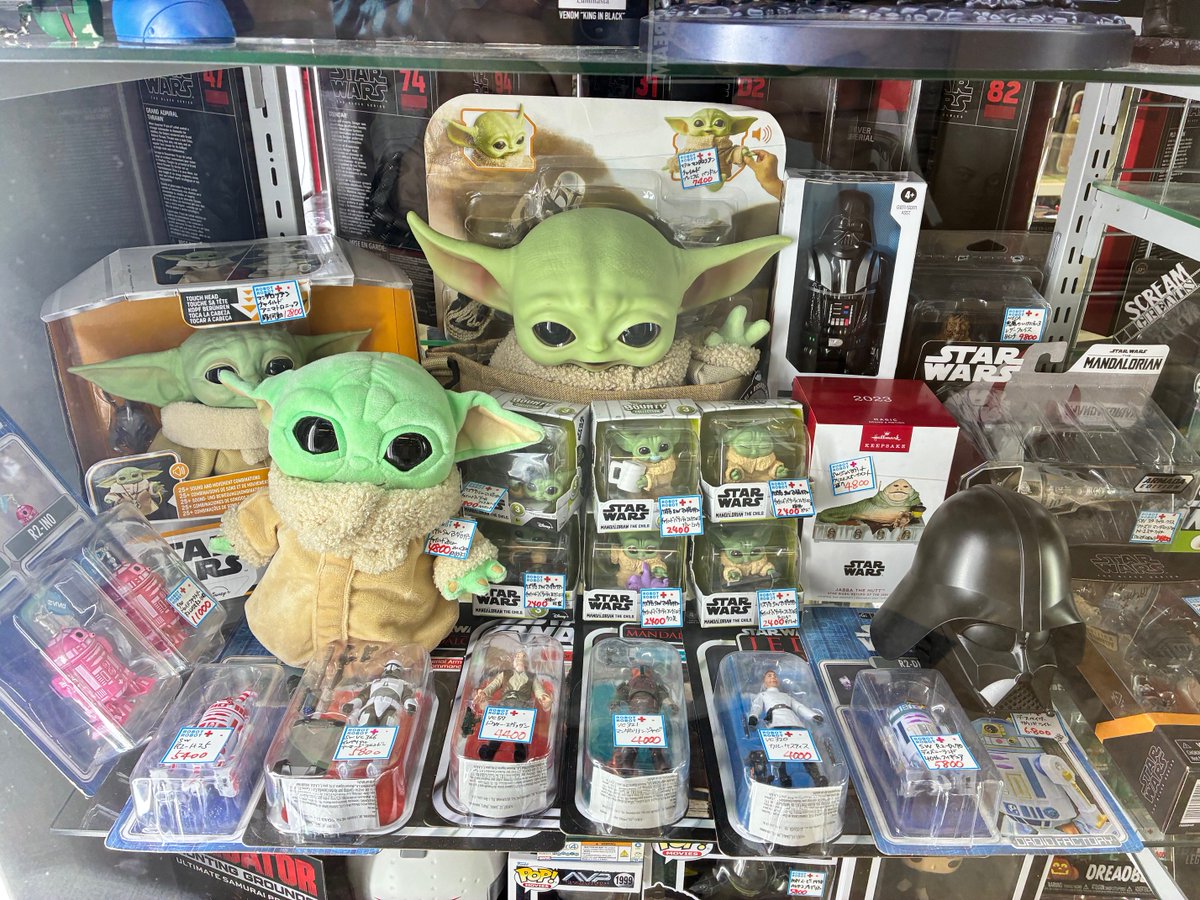 ROBOTROBOT2's tweet photo. 本日もオープンいたしました✨✨
GWも中盤、そして本日はスター・ウォーズの日となります。
皆様のご来店をお待ちしております‼️
#ロボットロボット #ROBOTROBOT #StarWars #スターウォーズの日 #スターウォーズ #中野ブロードウェイ #中野 #NakanoBroadway #ゴールデンウィーク #GW https://t.co/CrogYonfad