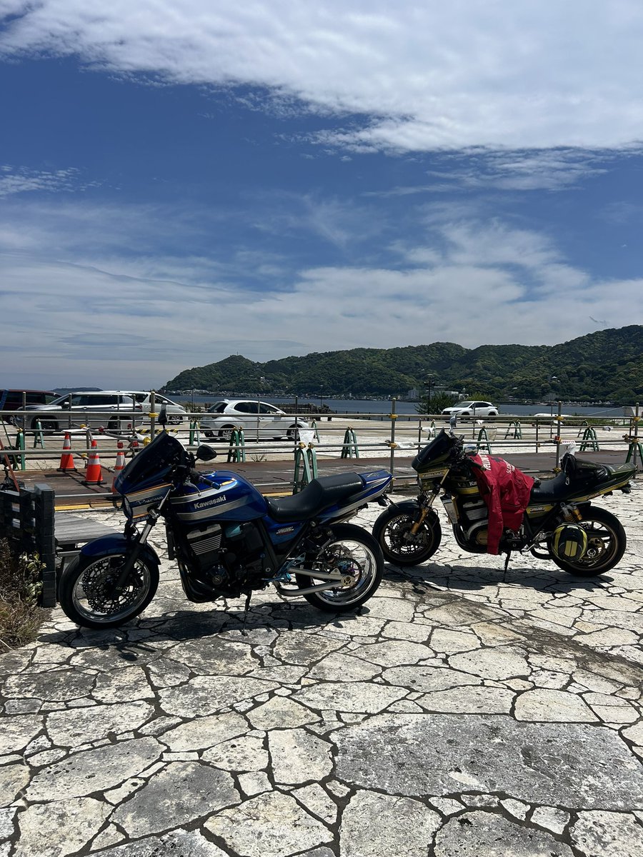 おやびん tweet media
