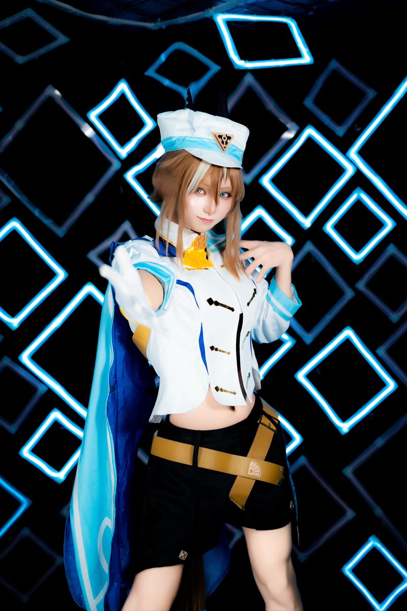 SUMI_cos__'s tweet photo. 【Cosplay / コスプレ】

ウマ娘
シュヴァルグラン

これを着てる時だけは、
目立っても平気なんです。
いい意味で…僕じゃないみたい。

#ウマ娘になってしまいました https://t.co/7hE9VupO6j
