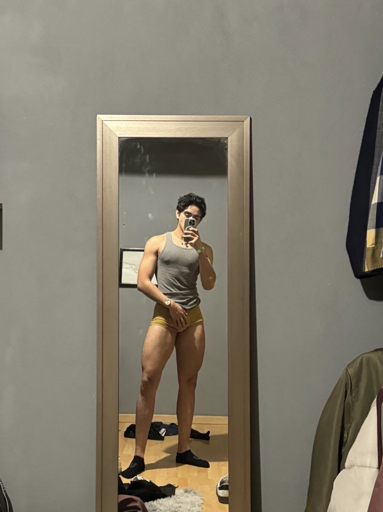 Versace Eros tweet media