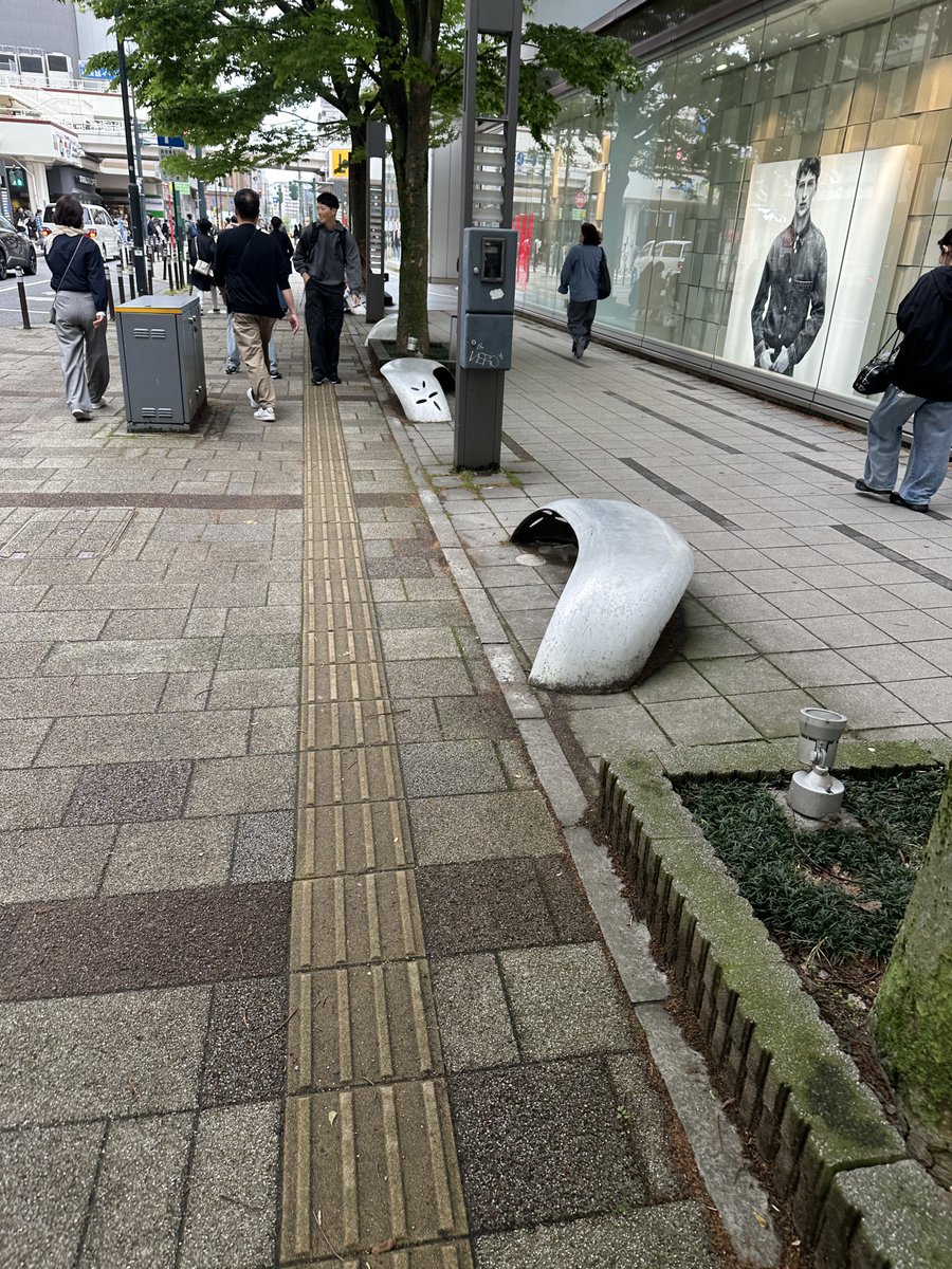 かける tweet media
