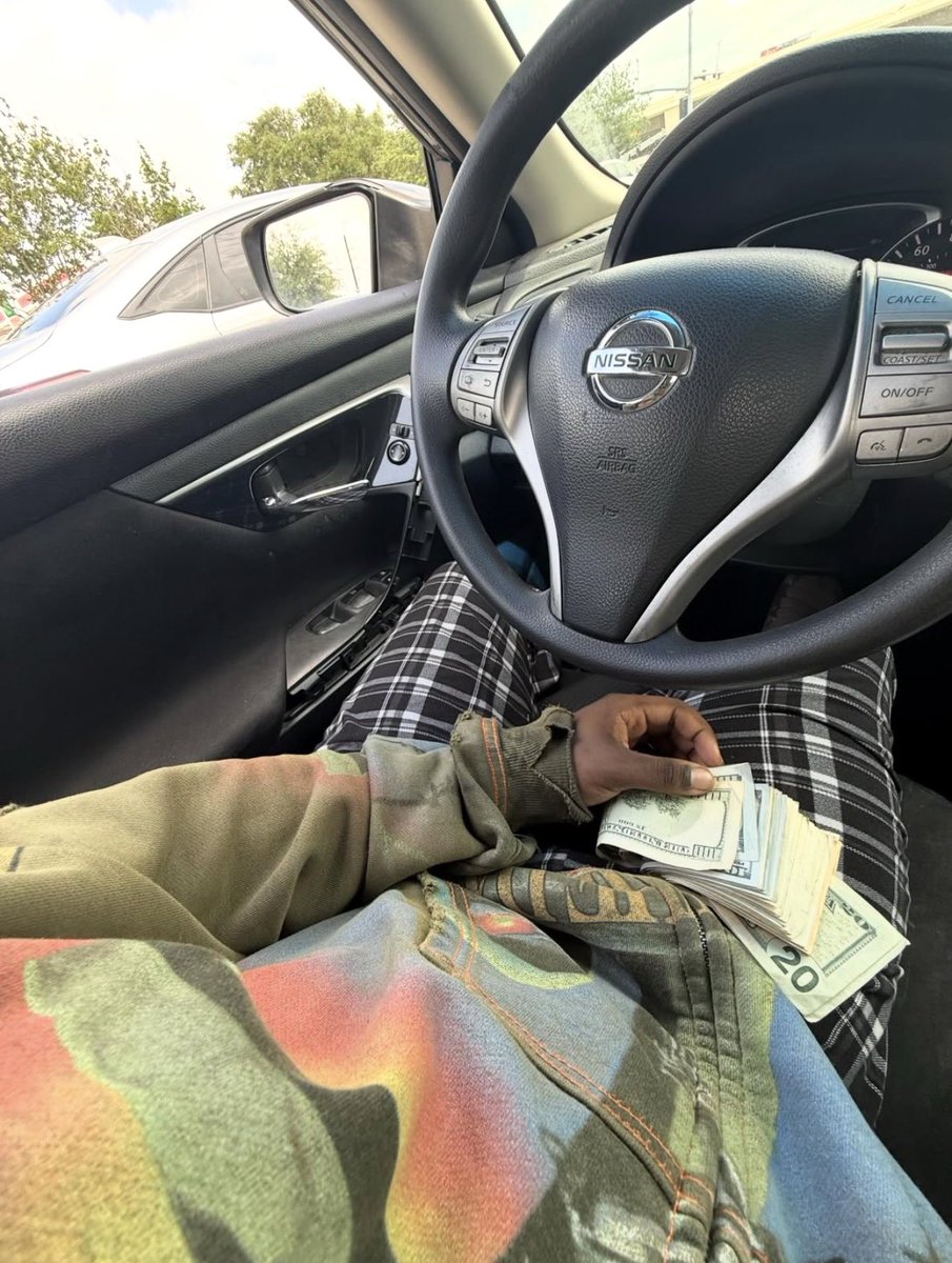 imbabyrich tweet media