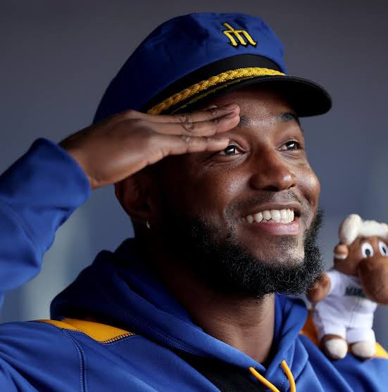 Mariner Menace tweet media