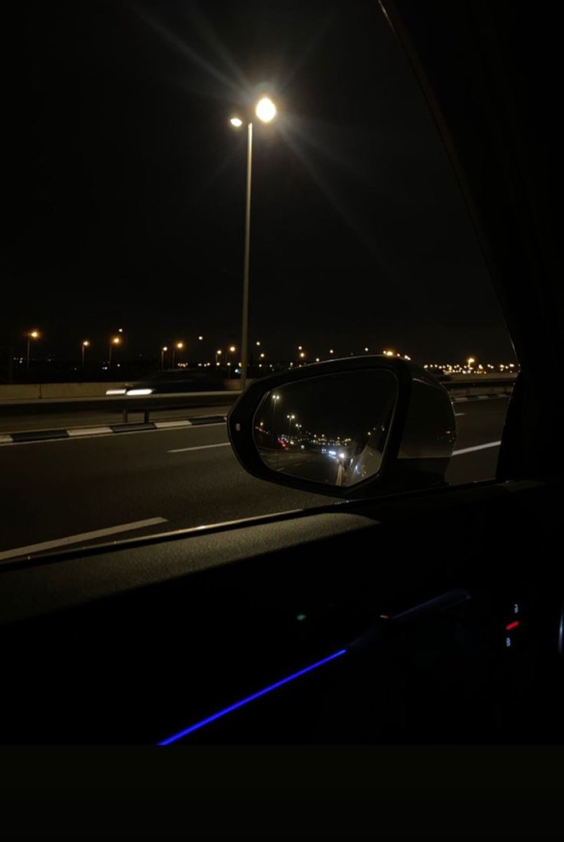 cloudyorchid's tweet photo. Night drive with night heartbreak. https://t.co/4JwZrmNU4D
