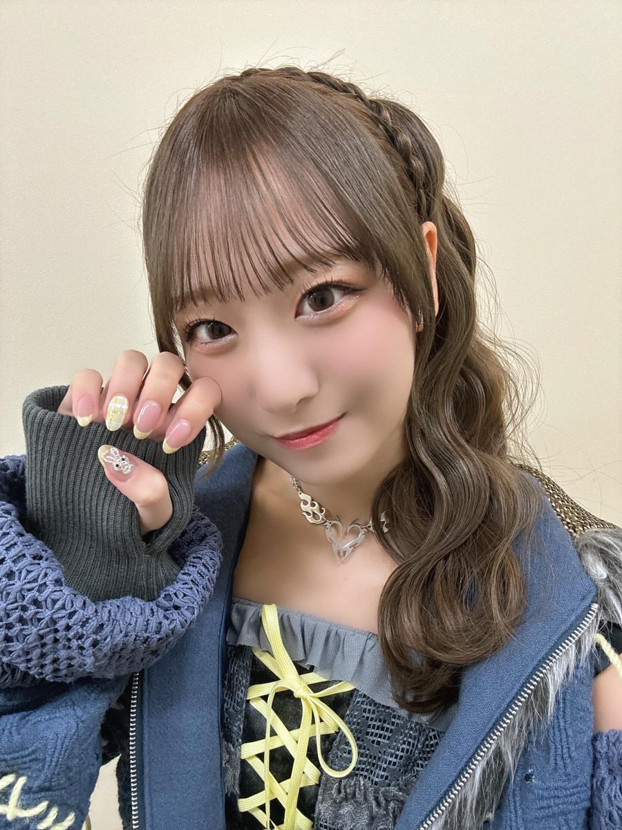 いわ tweet media