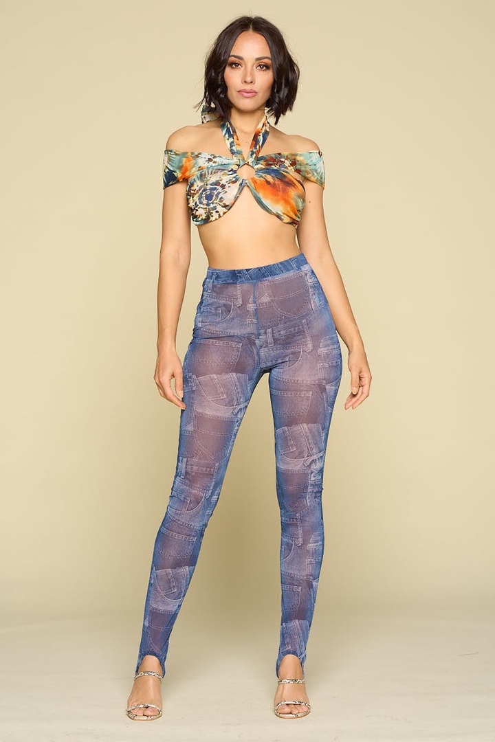 LereSean's tweet image. Exciting News! Our latest collection has arrived with stunning new designs. Shop our New Arrivals now! Sexy Crop Halter Top, Self-tie leresean.com/products/win2-… LereSean #NewArrivals #FreshStyles #ShopNow #FashionTrends #LatestFashion