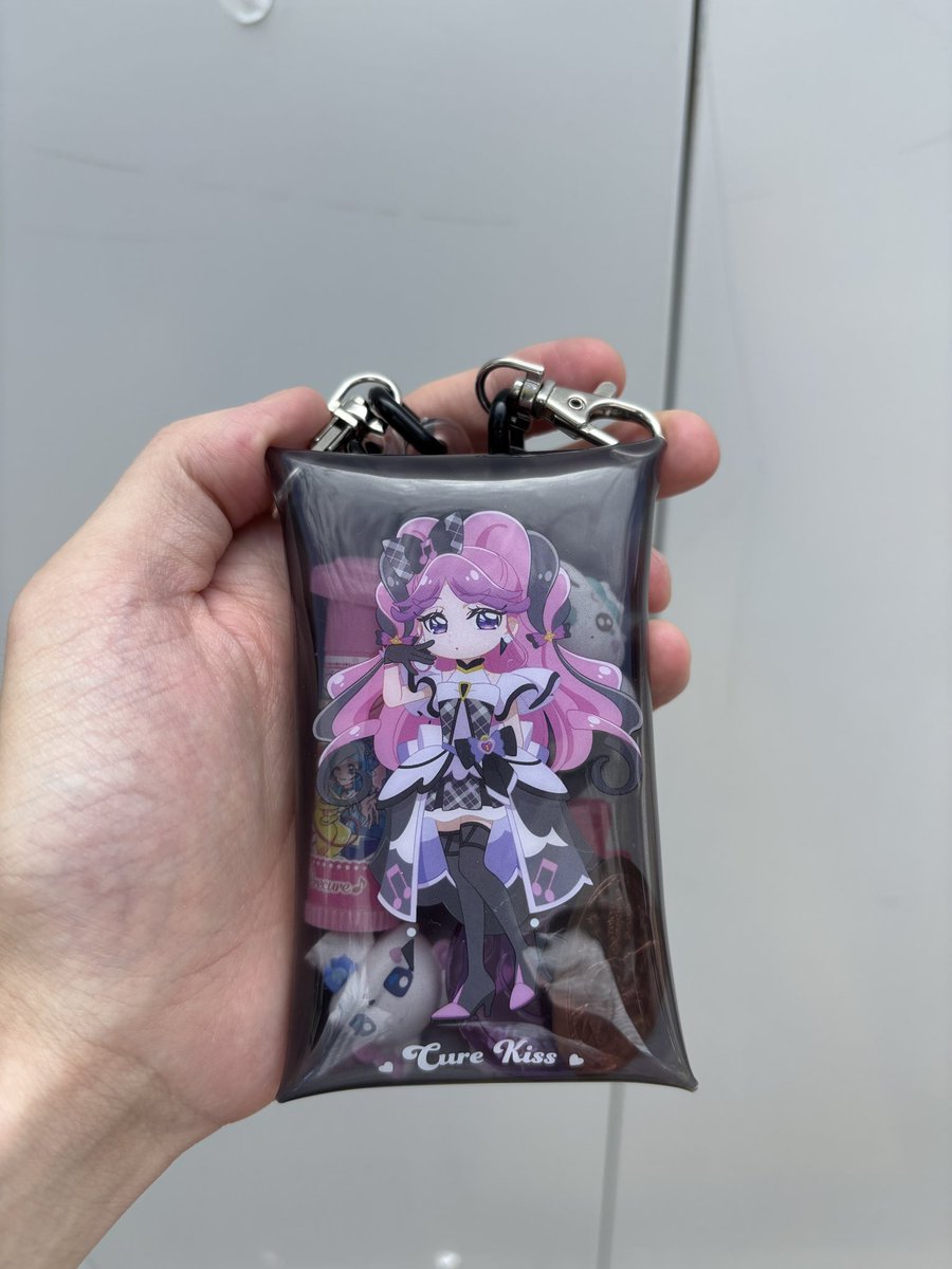 カツケン tweet media