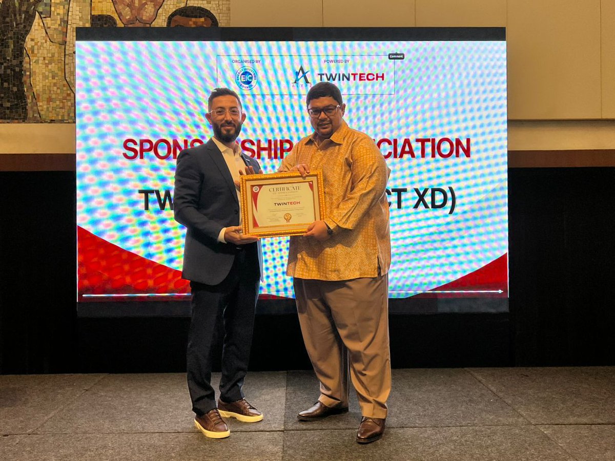 KonnectxD's tweet photo. At #EICBeyondBorders Jakarta, our Founder &amp; CEO Saber Belghith joined industry leaders to explore smarter, more resilient solutions in energy systems.

Executing a complex EPC project?
🧑🏻‍💻Join our 2026 Pilot Program: https://t.co/f8YWm6mRnm
 📕Keynote PDF: https://t.co/UVHV8eQHEx https://t.co/fii832OGi5