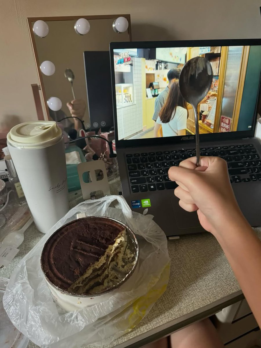 不吃煎饼 tweet media
